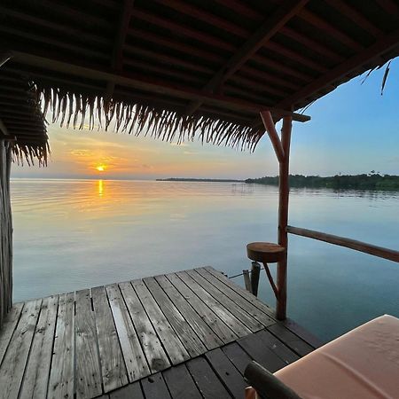 Urraca Monkey Island Eco Resort (Adults Only) Punta Laurel Exterior foto
