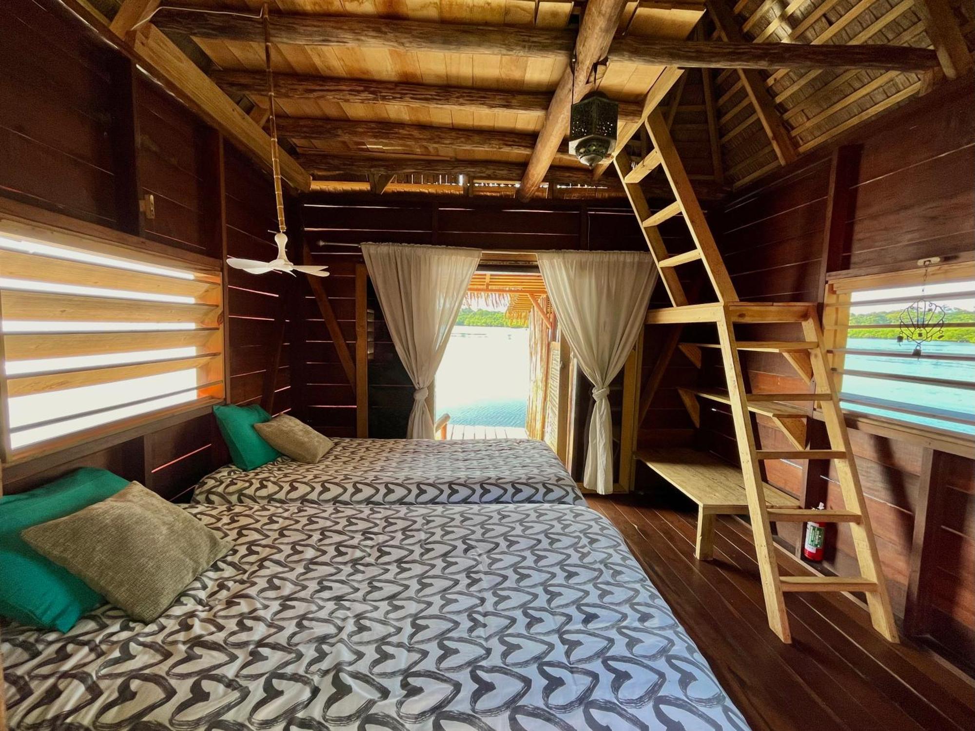 Urraca Monkey Island Eco Resort (Adults Only) Punta Laurel Cameră foto