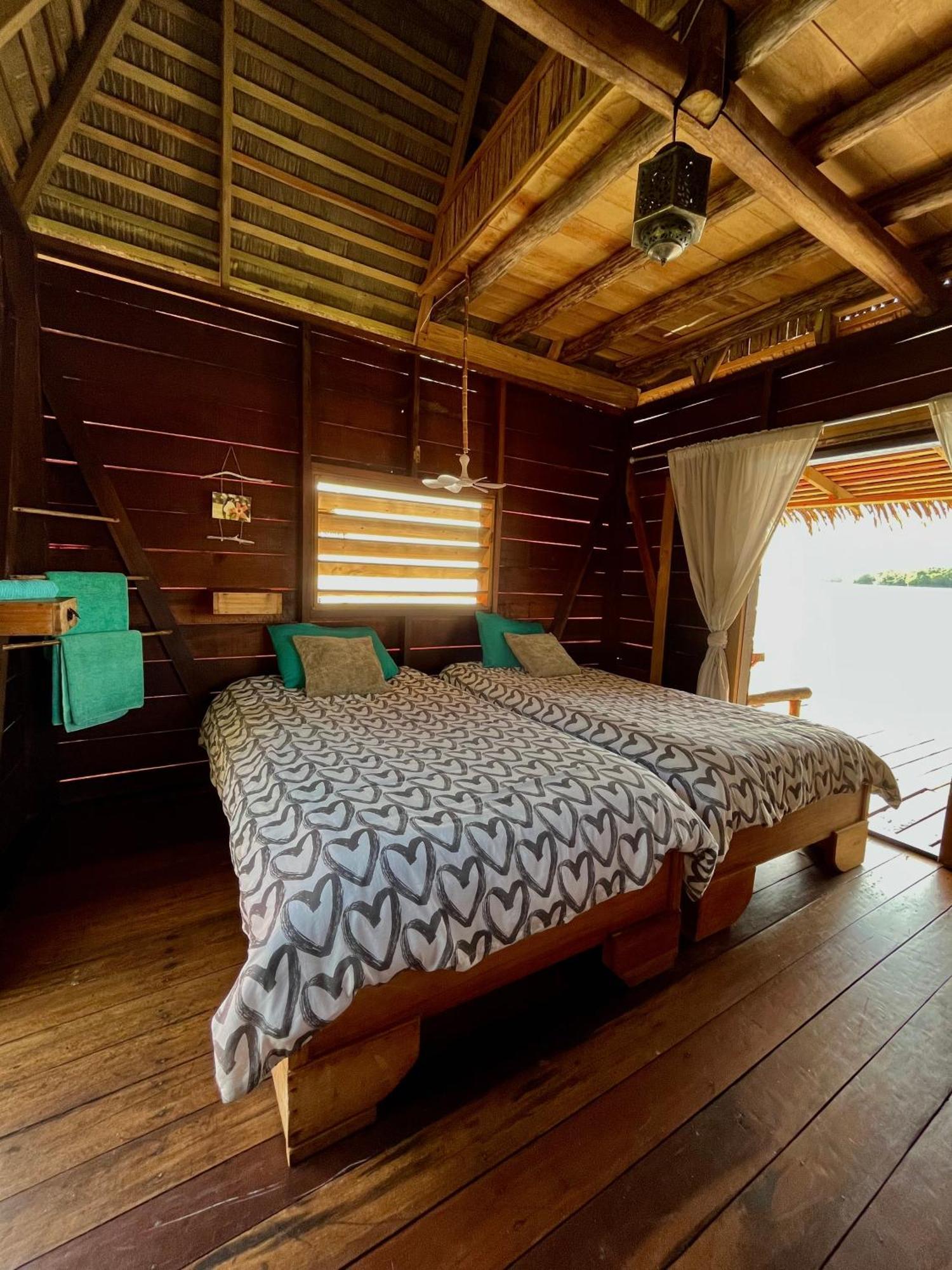 Urraca Monkey Island Eco Resort (Adults Only) Punta Laurel Exterior foto